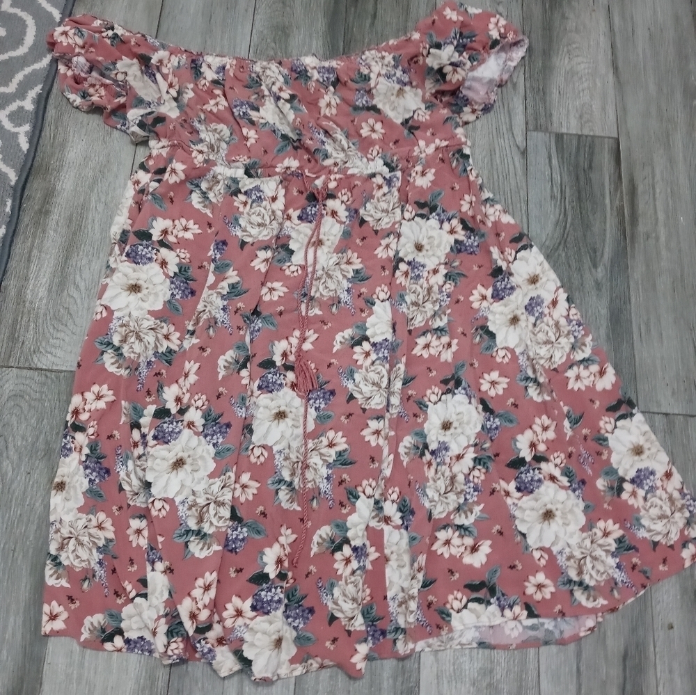 Torrid 4 Off the shoulder Floral cinch waist knee length dress Easter Spring